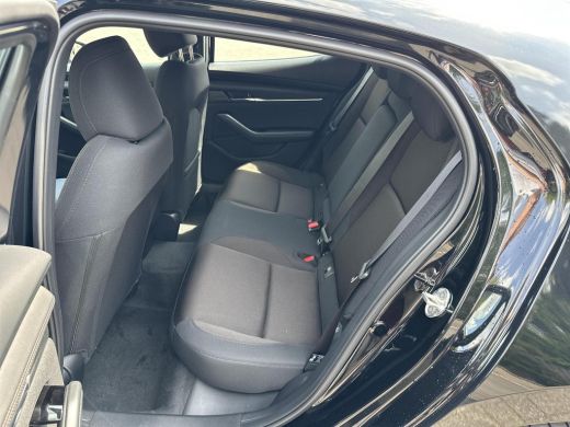 Mazda 3 2.5 e-SkyActiv-G M Hybrid 140 Centre-line | Navigatie | Stoel en stuurverwarming | Keyless entry ActivLease financial lease