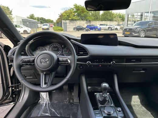 Mazda 3 2.5 e-SkyActiv-G M Hybrid 140 Centre-line | Navigatie | Stoel en stuurverwarming | Keyless entry ActivLease financial lease