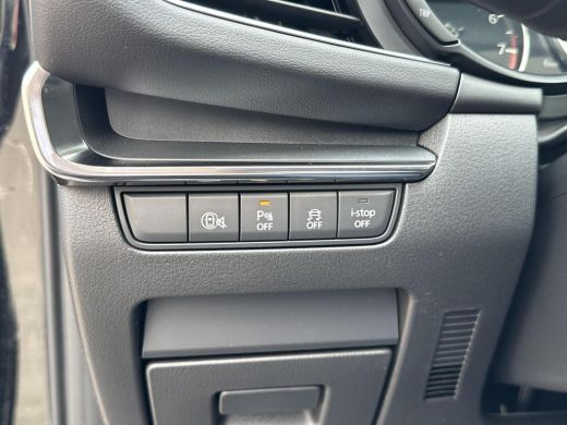 Mazda 3 2.5 e-SkyActiv-G M Hybrid 140 Centre-line | Navigatie | Stoel en stuurverwarming | Keyless entry ActivLease financial lease