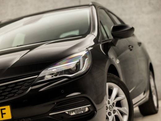 Opel Astra Sports Tourer 1.2 Sport (APPLE CARPLAY, NAVIGATIE, CAMERA, CLIMATE, CRUISE, SPORTSTOELEN, PARKEER... ActivLease financial lease