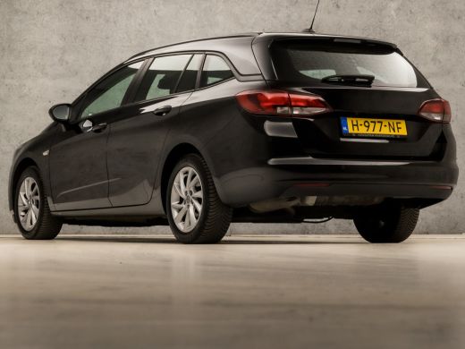 Opel Astra Sports Tourer 1.2 Sport (APPLE CARPLAY, NAVIGATIE, CAMERA, CLIMATE, CRUISE, SPORTSTOELEN, PARKEER... ActivLease financial lease