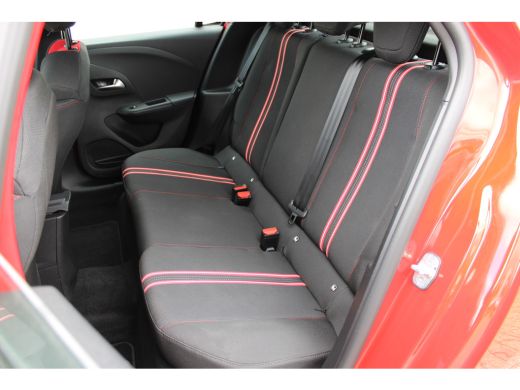 Opel Corsa 1.2 T. 100 pk YES 5drs / Navigatie via Carplay / Parkeersensoren / Stuur -en Stoelverwarming / Ai... ActivLease financial lease