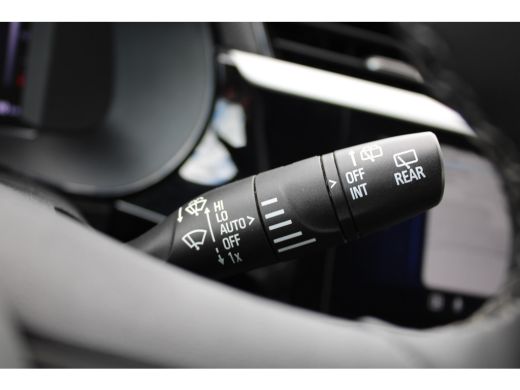 Opel Corsa 1.2 T. 100 pk YES 5drs / Navigatie via Carplay / Parkeersensoren / Stuur -en Stoelverwarming / Ai... ActivLease financial lease