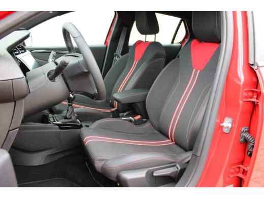 Opel Corsa 1.2 T. 100 pk YES 5drs / Navigatie via Carplay / Parkeersensoren / Stuur -en Stoelverwarming / Ai... ActivLease financial lease
