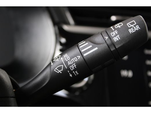 Opel Corsa-e Elegance 50 kWh Apple CarPlay | Camera | Dodehoek detectie | Keyless ActivLease financial lease
