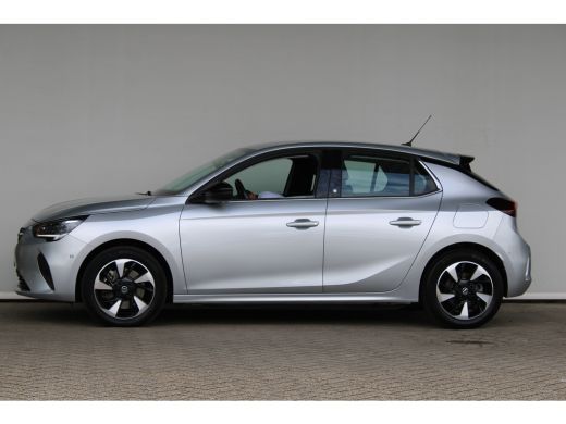 Opel Corsa-e Elegance 50 kWh Apple CarPlay | Camera | Dodehoek detectie | Keyless ActivLease financial lease