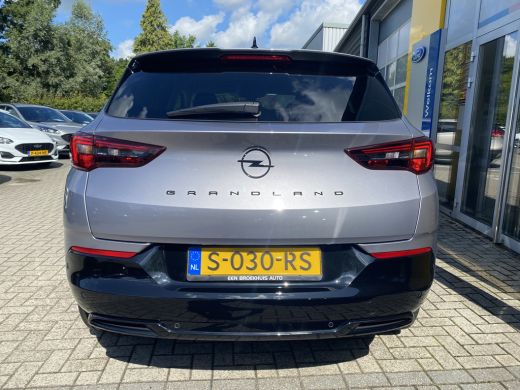 Opel Grandland 1.2 130PK TURBO LEVEL 4 AUTOMAAT | STUUR, STOEL &VOORRUITVERWARMING| AGR COMFORTSTOELEN| DAB| CLI... ActivLease financial lease