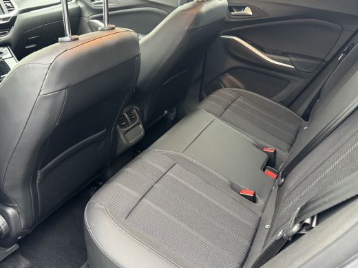 Opel Grandland 1.6 Turbo Plug-in Hybrid Ultimate 224PK | Apple Carplay en Android Auto | Dodehoek detectie | Ada... ActivLease financial lease