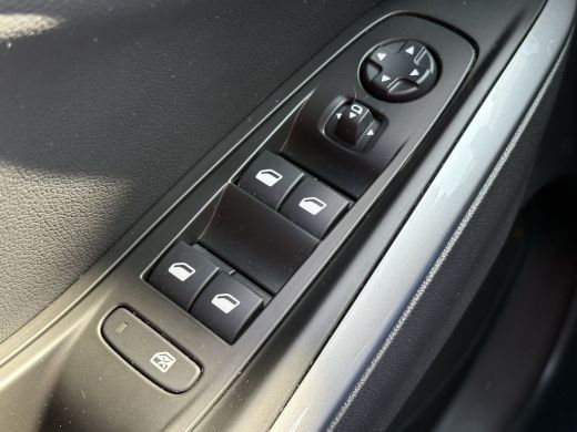 Opel Grandland 1.6 Turbo Hybrid Level 4 224PK | Apple Carplay en Android Auto | Dodehoek detectie | Electronic c... ActivLease financial lease