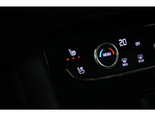 Opel Grandland X Grandland 1.6 Turbo 225 pk Hybrid Ultimate Automaat Leder / 19"inch | Achterbank in delen neerkla... ActivLease financial lease