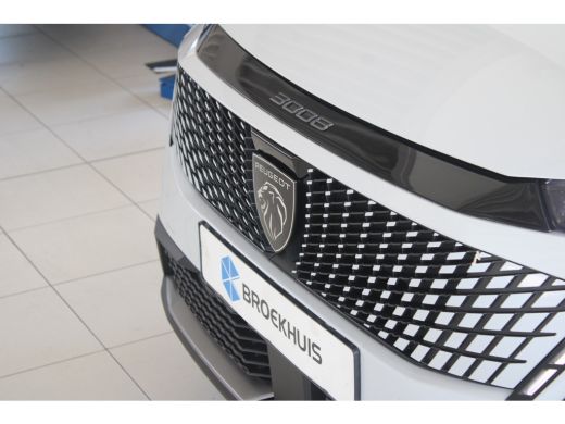 Peugeot 3008 1.2 Hybrid 136-PK GT AUTOMAAT | ORGINEEL NL AUTO | PARKEERCAMERA | ADAPTIVE CRUISE | ELEKTRISCHE ... ActivLease financial lease