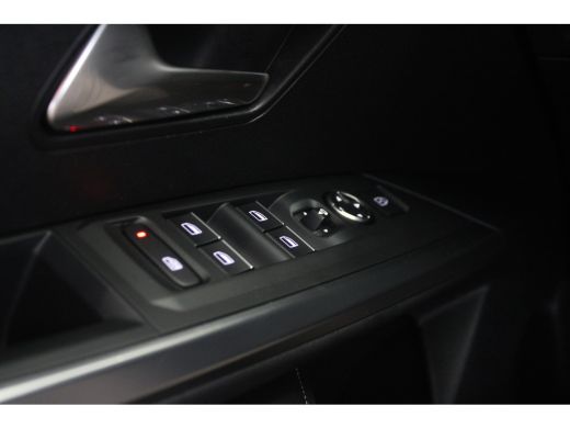 Peugeot 3008 1.2 Hybrid 136-PK GT AUTOMAAT | ORGINEEL NL AUTO | PARKEERCAMERA | ADAPTIVE CRUISE | ELEKTRISCHE ... ActivLease financial lease
