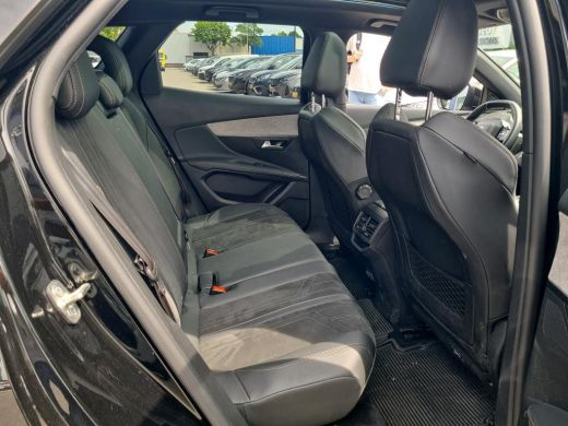 Peugeot 3008 1.2 PureTech GT | Navigatie | Camera | Panorama/schuifdak | Alcantara | ActivLease financial lease
