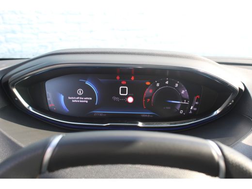 Peugeot 3008 1.2 PureTech GT | Navigatie | Camera | Panorama/schuifdak | Alcantara | ActivLease financial lease
