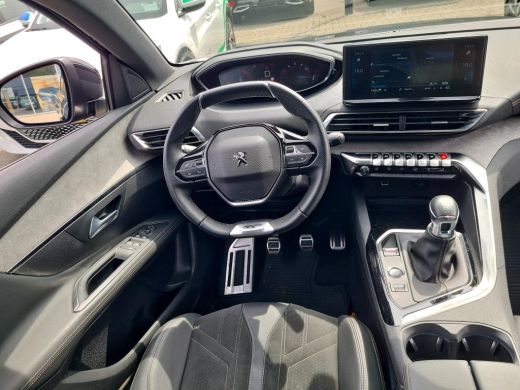Peugeot 3008 1.2 PureTech GT | Navigatie | Camera | Panorama/schuifdak | Alcantara | ActivLease financial lease