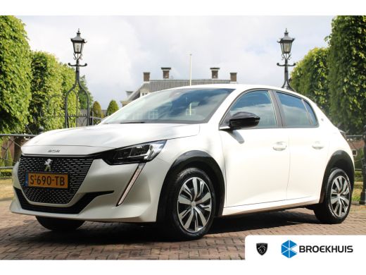 Peugeot e-208 EV ACTIVE 50 kWh | NL-AUTO! | APPLE CARPLAY & ANDROID AUTO | ALL-SEASON | CRUISE CONTOL | CLIMATE...