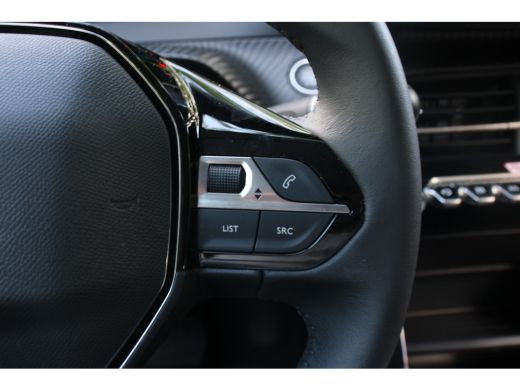 Peugeot e-208 EV ACTIVE 50 kWh | NL-AUTO! | APPLE CARPLAY & ANDROID AUTO | ALL-SEASON | CRUISE CONTOL | CLIMATE... ActivLease financial lease