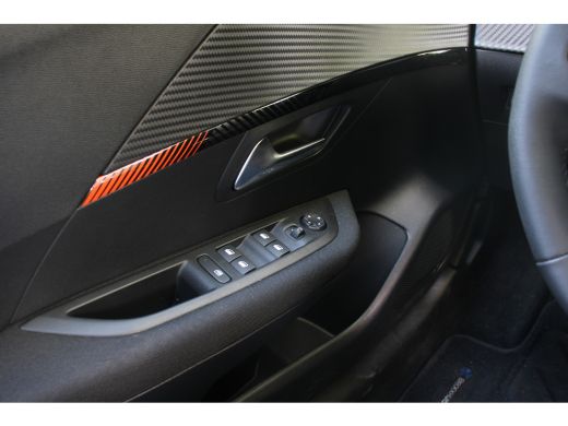 Peugeot e-208 EV ACTIVE 50 kWh | NL-AUTO! | APPLE CARPLAY & ANDROID AUTO | ALL-SEASON | CRUISE CONTOL | CLIMATE... ActivLease financial lease