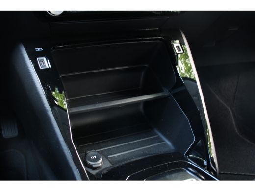 Peugeot e-208 EV ACTIVE 50 kWh | NL-AUTO! | APPLE CARPLAY & ANDROID AUTO | ALL-SEASON | CRUISE CONTOL | CLIMATE... ActivLease financial lease