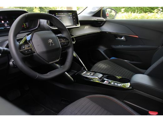 Peugeot e-208 EV ACTIVE 50 kWh | NL-AUTO! | APPLE CARPLAY & ANDROID AUTO | ALL-SEASON | CRUISE CONTOL | CLIMATE... ActivLease financial lease