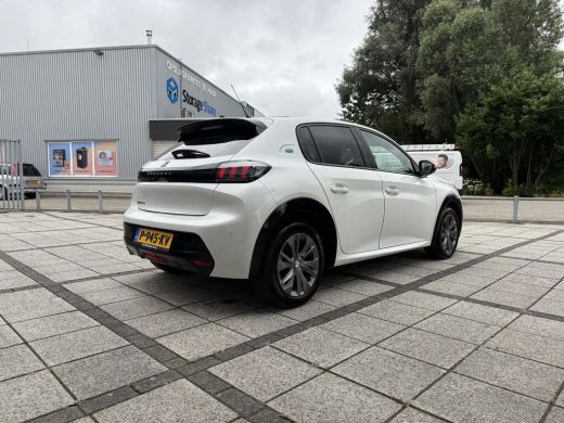 Peugeot e-208 EV Allure 50 kWh Aut. | Navi | Camera | CarPlay | ActivLease financial lease