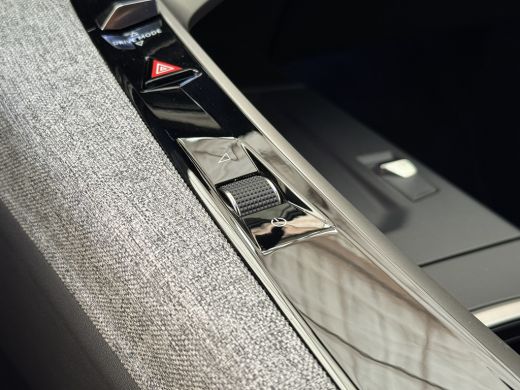 Peugeot e-3008 Allure 73 kWh | Navigatie | Climate | 360 Camera | Apple Carplay/Android Auto | | 11 kW lader | A... ActivLease financial lease