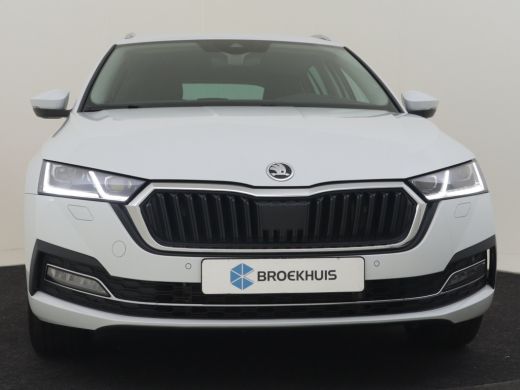 Skoda Octavia Combi 1.4 TSI iV PHEV Style 204pk Stoelventilatie | Head up display | Dodehoekdetectie | Keyless ... ActivLease financial lease