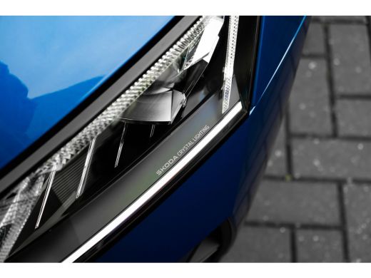 Skoda Octavia Combi Business Edition | Achteruitrijcamera | Chromen grille | Cruise control met speedlimiter ActivLease financial lease