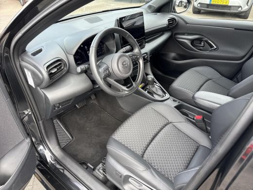 Toyota Yaris 1.5 Hybrid 130 Executive | Navigatie | Apple CarPlay/Android auto | Achteruitrijcamera | Stoelver... ActivLease financial lease