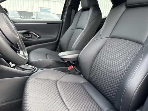 Toyota Yaris 1.5 Hybrid 130 Executive | Navigatie | Apple CarPlay/Android auto | Achteruitrijcamera | Stoelver... ActivLease financial lease