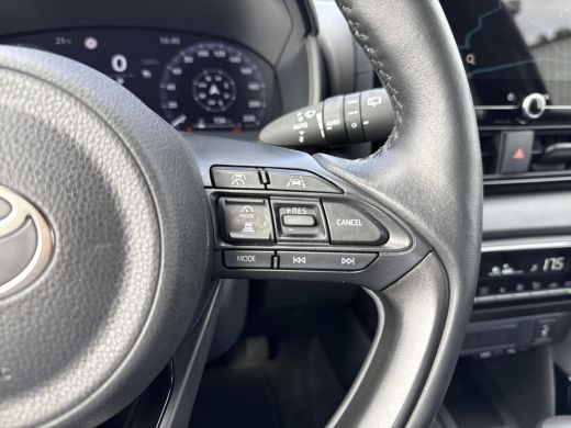Toyota Yaris 1.5 Hybrid 130 Executive | Navigatie | Apple CarPlay/Android auto | Achteruitrijcamera | Stoelver... ActivLease financial lease