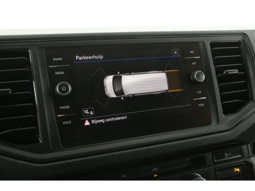 Volkswagen Crafter 30 2.0 TDI L3H3 | BPM VRIJ | Airco | Carplay | Cruise | 3-Zits | Parkeersens. | 17"LMV | Zonneklep ActivLease financial lease