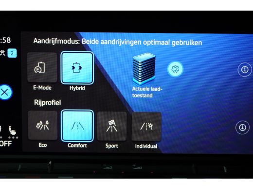 Volkswagen Golf 1.4 eHybrid GTE | LED mistlampen voor | Dodehoek detectie | Stuur en stoelverwarming | Navigatie ... ActivLease financial lease