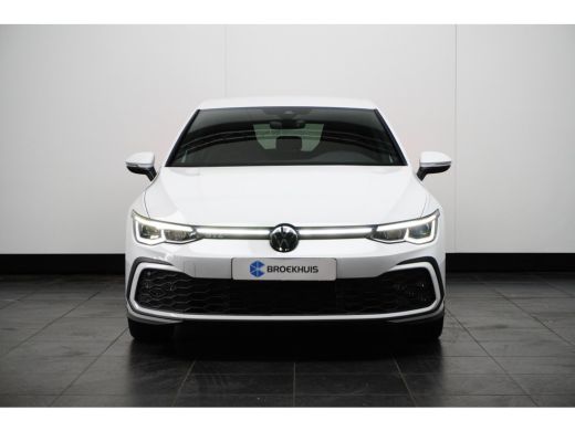 Volkswagen Golf 1.4 eHybrid GTE | LED mistlampen voor | Dodehoek detectie | Stuur en stoelverwarming | Navigatie ... ActivLease financial lease