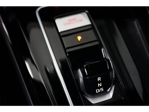 Volkswagen Golf 1.4 eHybrid GTE | LED mistlampen voor | Dodehoek detectie | Stuur en stoelverwarming | Navigatie ... ActivLease financial lease