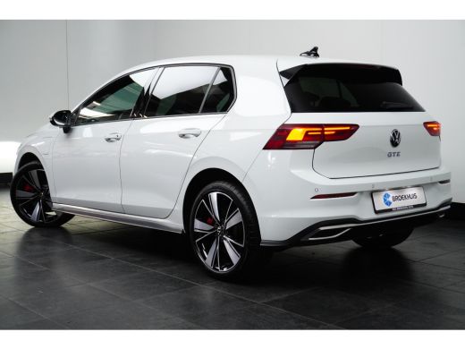 Volkswagen Golf 1.4 eHybrid GTE | LED mistlampen voor | Dodehoek detectie | Stuur en stoelverwarming | Navigatie ... ActivLease financial lease