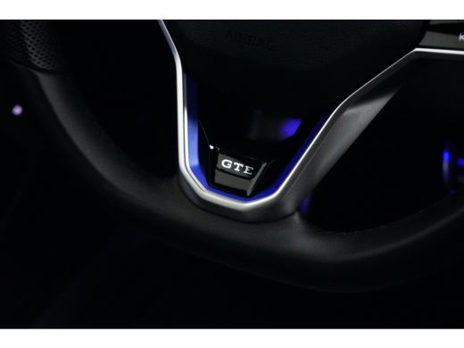 Volkswagen Golf 1.4 GTE 245PK Adap.Cruise |  Fabrieksnavigatie | Led | Stoel.Verw ActivLease financial lease