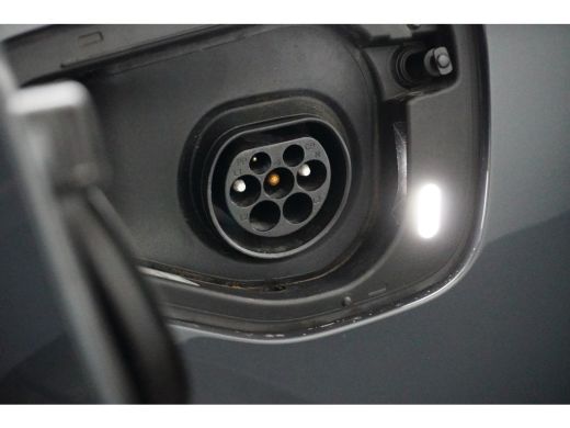 Volkswagen Golf 1.4 GTE 245PK Adap.Cruise |  Fabrieksnavigatie | Led | Stoel.Verw ActivLease financial lease