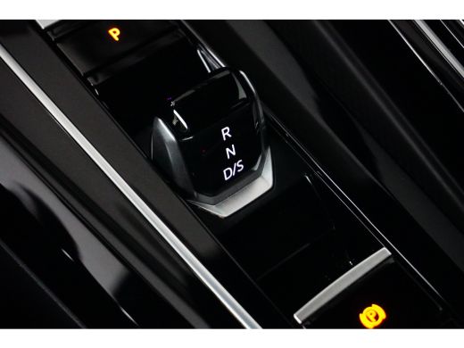 Volkswagen Golf 1.4 GTE 245PK Adap.Cruise |  Fabrieksnavigatie | Led | Stoel.Verw ActivLease financial lease