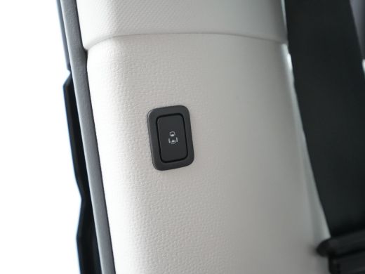 Volkswagen ID. Buzz 1st Max 77kWh 204pk Navigatie Wegkl. trekhaak 360 Camera Acc Carplay Side Assist ActivLease financial lease