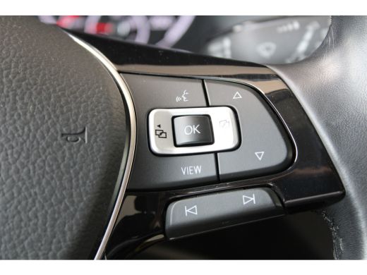 Volkswagen Polo 1.0 TSI R-Line Edition | Airco (automatisch) | Cruise control adaptief | Navigatiesysteem ActivLease financial lease