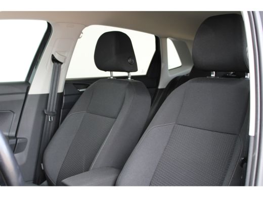 Volkswagen Polo 1.0 TSI R-Line Edition | Airco (automatisch) | Cruise control adaptief | Navigatiesysteem ActivLease financial lease