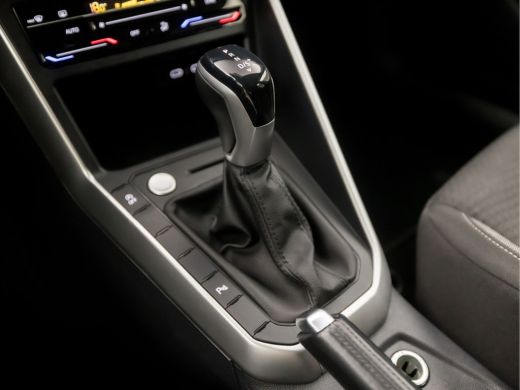 Volkswagen Polo 1.0 TSI Sportline Automaat (VIRTUAL COCKPIT, APPLE CARPLAY, KEYLESS, GROOT NAVI, CLIMATE, SPORTST... ActivLease financial lease