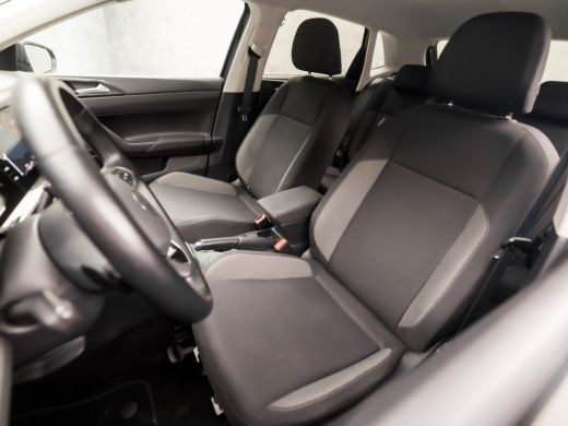Volkswagen Polo 1.0 TSI Sportline Automaat (VIRTUAL COCKPIT, APPLE CARPLAY, KEYLESS, GROOT NAVI, CLIMATE, SPORTST... ActivLease financial lease