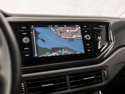 Volkswagen Polo 1.0 TSI Sportline Automaat (VIRTUAL COCKPIT, APPLE CARPLAY, KEYLESS, GROOT NAVI, CLIMATE, SPORTST... ActivLease financial lease