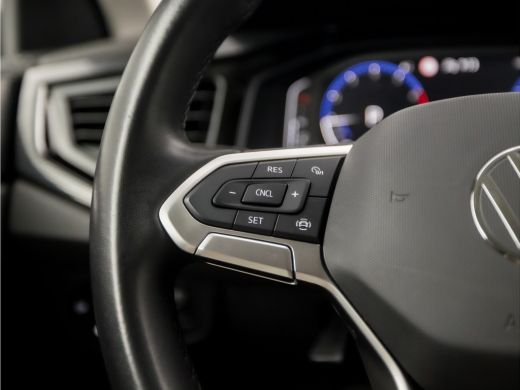 Volkswagen Polo 1.0 TSI Sportline Automaat (VIRTUAL COCKPIT, APPLE CARPLAY, KEYLESS, GROOT NAVI, CLIMATE, SPORTST... ActivLease financial lease