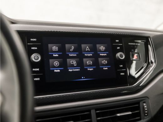 Volkswagen Polo 1.0 TSI Sportline Automaat (VIRTUAL COCKPIT, APPLE CARPLAY, KEYLESS, GROOT NAVI, CLIMATE, SPORTST... ActivLease financial lease