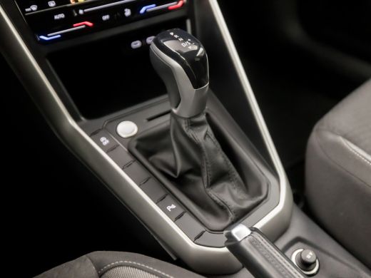 Volkswagen Polo 1.0 TSI Sportline Automaat (VIRTUAL COCKPIT, APPLE CARPLAY, KEYLESS, GROOT NAVI, CLIMATE, SPORTST... ActivLease financial lease