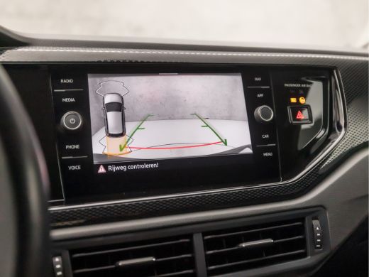 Volkswagen Polo 1.0 TSI Sportline Automaat (VIRTUAL COCKPIT, APPLE CARPLAY, KEYLESS, GROOT NAVI, CLIMATE, SPORTST... ActivLease financial lease