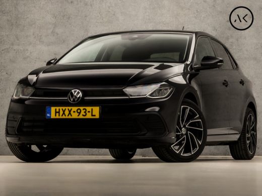 Volkswagen Polo 1.0 TSI Sportline Automaat (VIRTUAL COCKPIT, APPLE CARPLAY, KEYLESS, GROOT NAVI, CLIMATE, SPORTST... Volkswagen Polo 1.0 TSI Sportline Automaat (VIRTUAL COCKPIT, APPLE CARPLAY, KEYLESS, GROOT NAVI, CLIMATE, SPORTST...